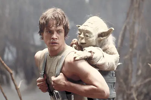 Yoda et Luke Skywalker à l'entraînement - L'empire contre-attaque 1980